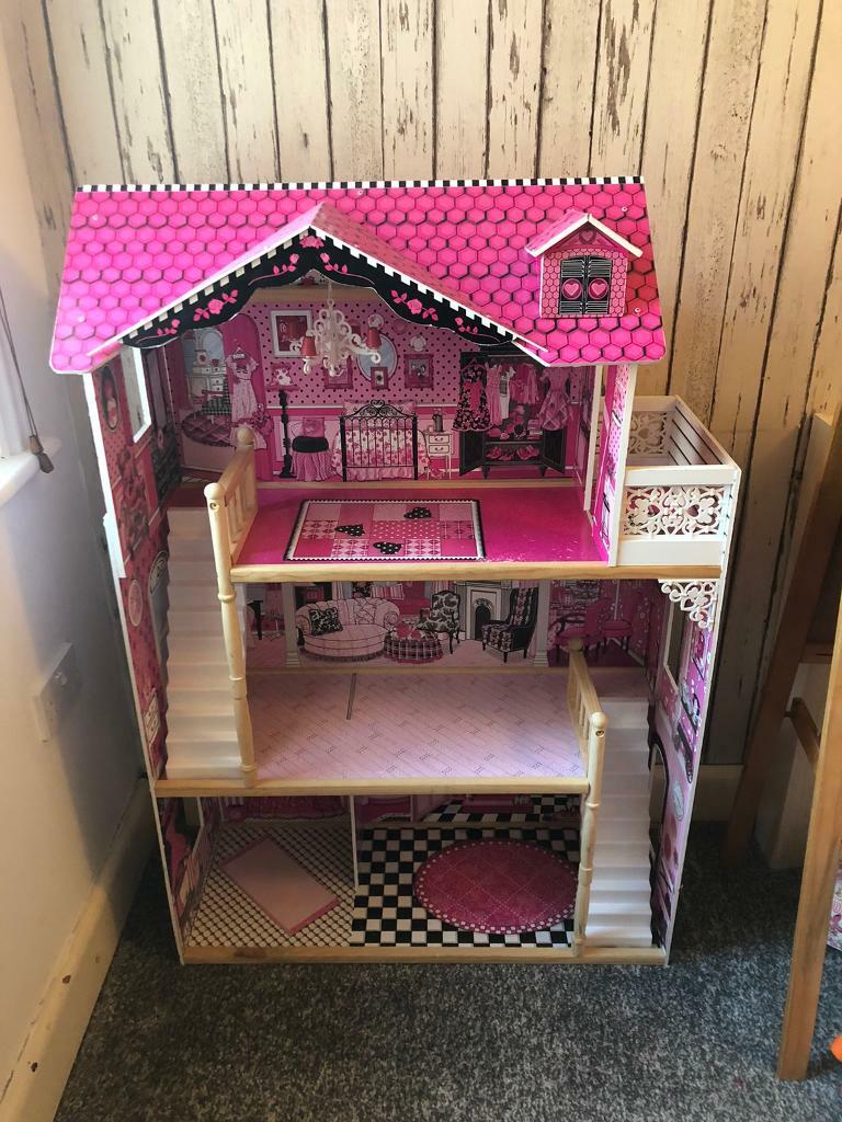 lol doll house measurements